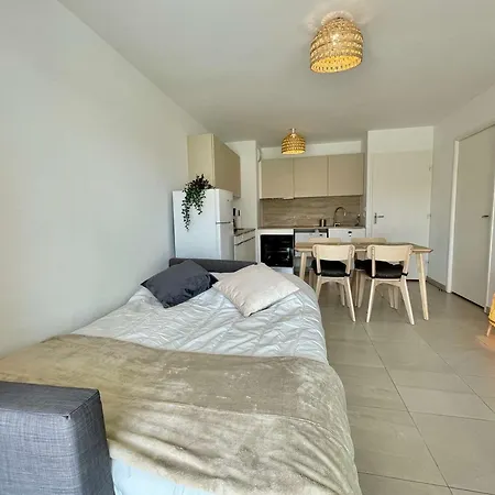 T2 Neuf Avec Piscine Et Terrasse, Centre Cavalaire, Parking Inclus - Fr-1-226b-191 Cavalaire-sur-Mer